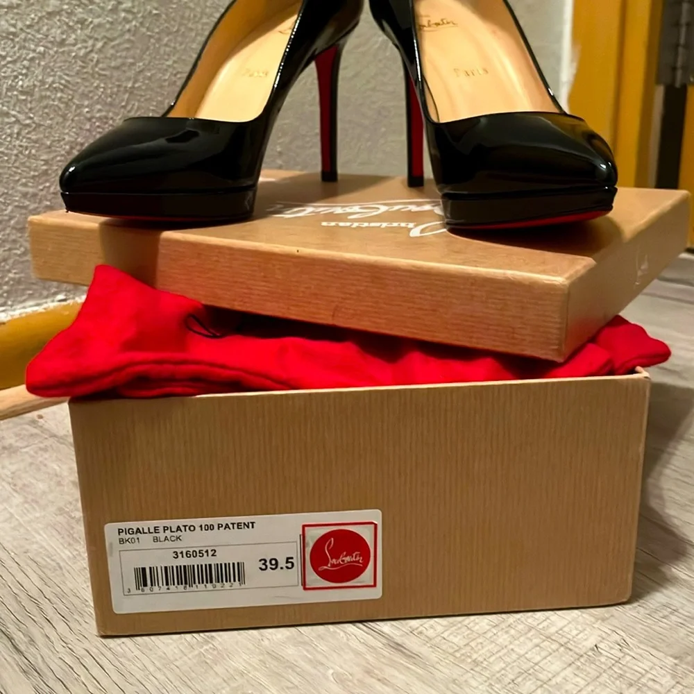 Christian Louboutin Pigalle 100 Patent Black - Picture 1 of 5